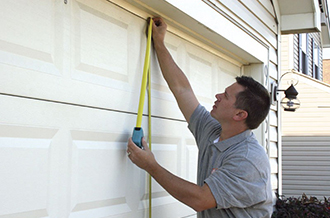 Fix A Garage Door in Ipswich